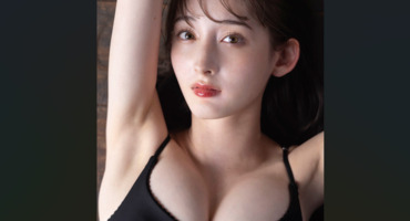 【菜那セシル】7/29発売　集英社「週刊プレ&hellip;