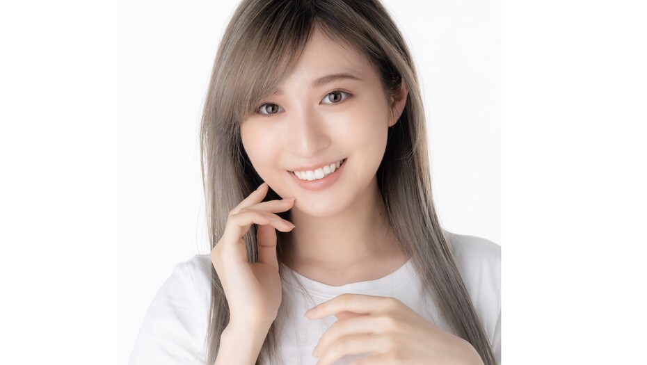 【宮部のぞみ】　月刊『ロト・ナンバーズ「超」的中法』12月号(表紙・巻頭インタビュー)に出演します